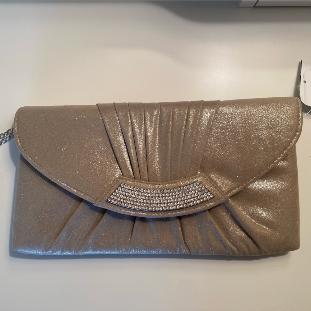 Bridal / Wedding or anytime purse/ bag. Beautiful with Rhinestones!